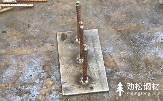 钢结构工程中安装预埋件
