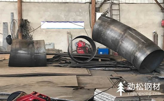 冲击式桩机成孔钢护筒问题