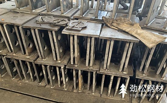 怒江美丽公路预埋件加工